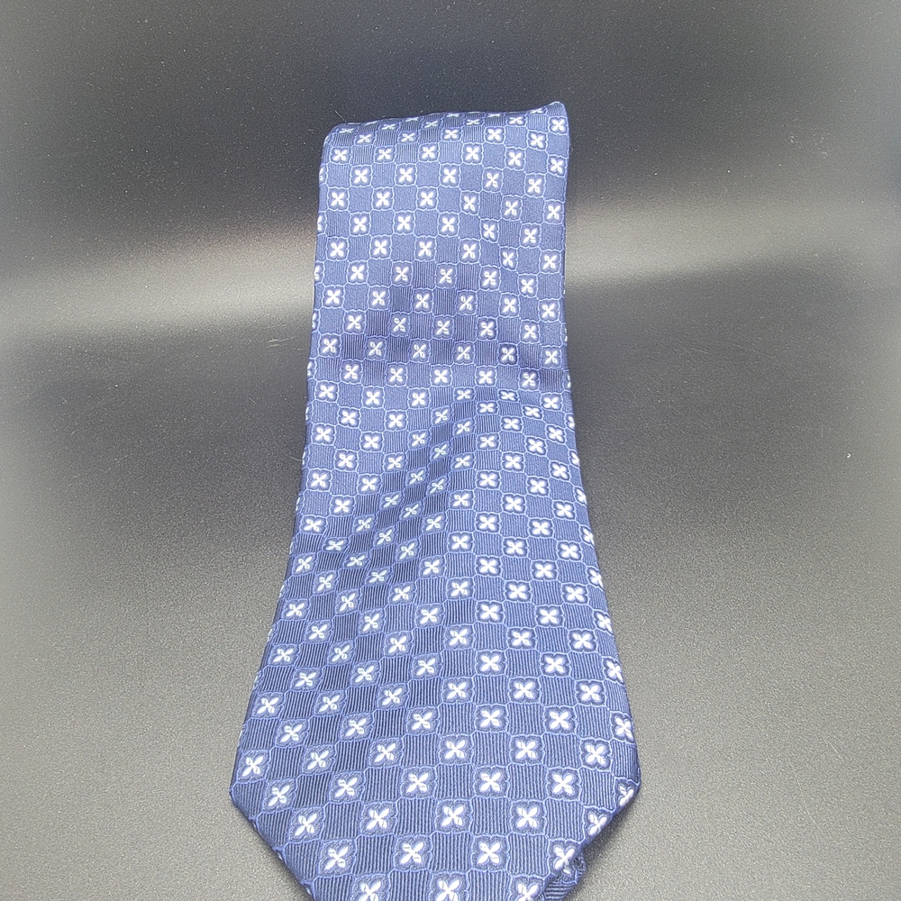 Elegant Navy Patterned Men's Tie